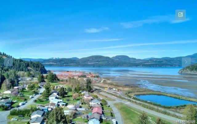 2 of 8 - 400 Macmillan Dr, Sayward, BC