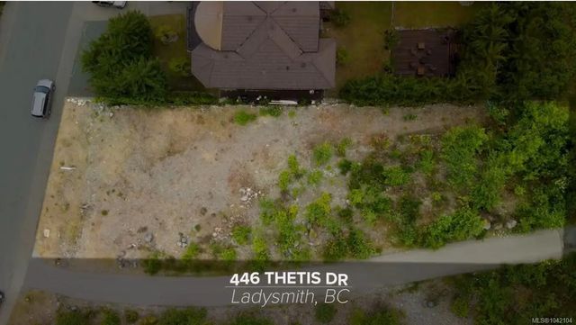 3 of 8 - 446 Thetis Dr, Ladysmith, BC