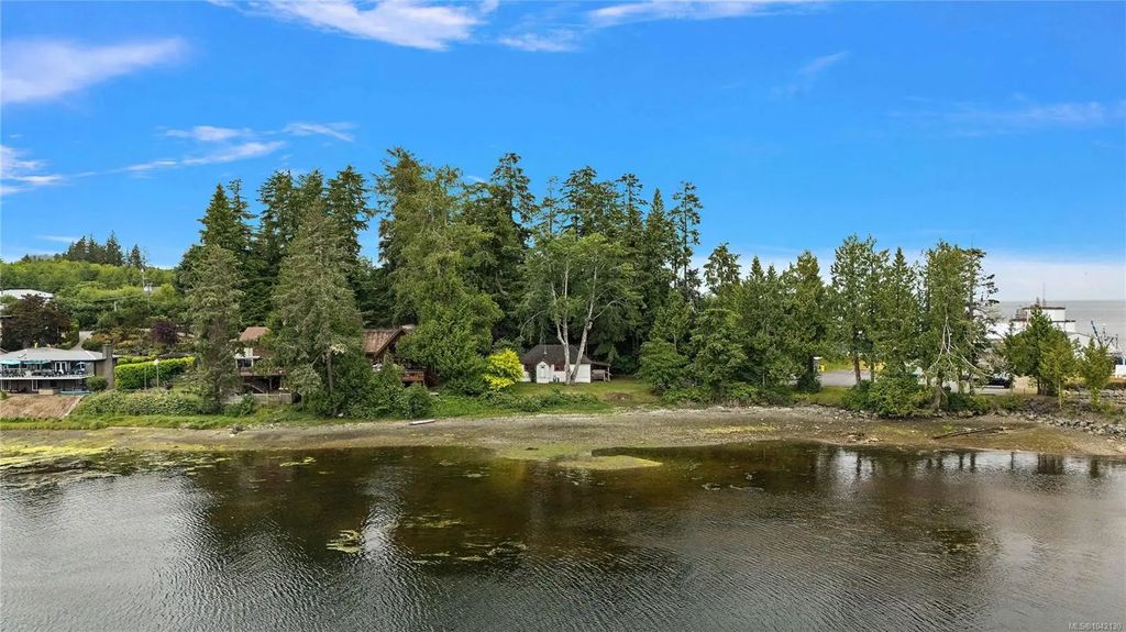 8575 Glenview Rd, Port Hardy