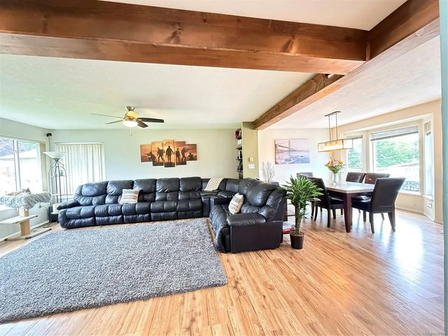 3 of 25 - 2116 Northland Rd, Port McNeill, BC