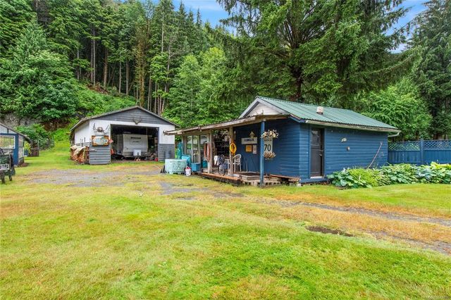 2 of 67 - 1276 Sayward Rd, Sayward, BC