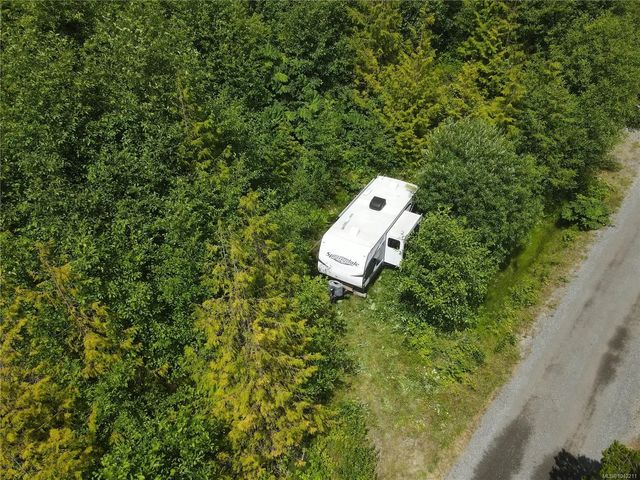 3 of 13 - 1091 Front St, Ucluelet, BC