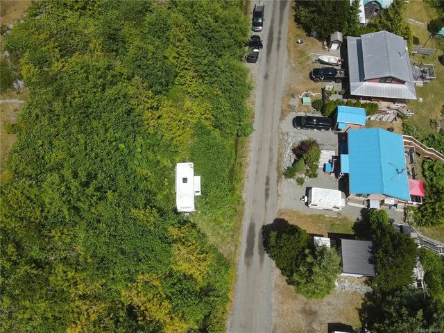 4 of 13 - 1091 Front St, Ucluelet, BC
