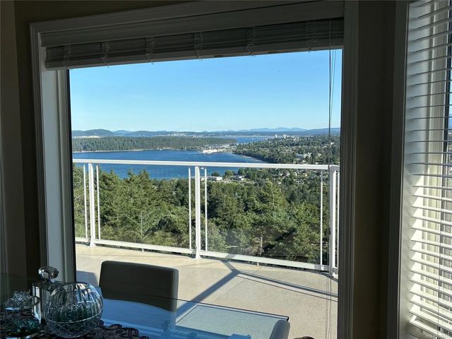 2 of 82 - 3263 Stoney Ridge, Nanaimo, BC
