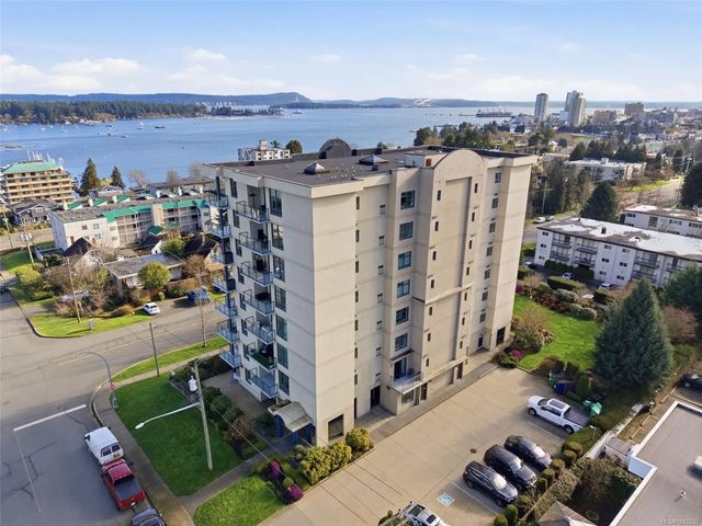 4 of 66 - 225 Rosehill St 201, Nanaimo, BC