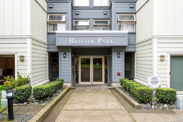 4 of 26 - 535 Manchester Rd 107, Victoria, BC