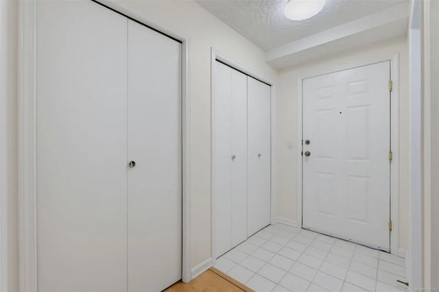5 of 26 - 535 Manchester Rd 107, Victoria, BC