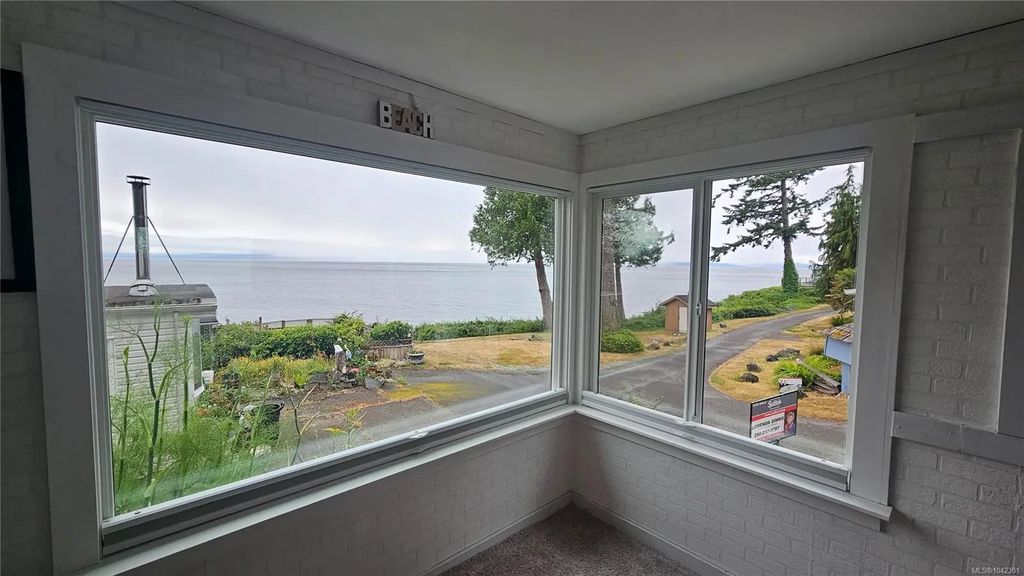 8177 West Coast Rd 9, Sooke
