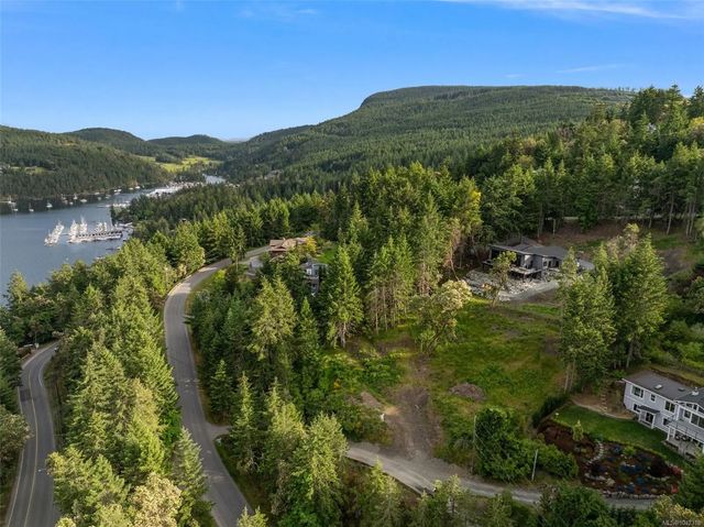 2 of 25 - Lot 7 Marine Cres, Duncan, BC