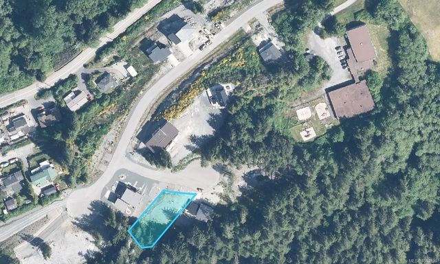 5 of 42 - 16926 Beachview Close, Port Renfrew, BC