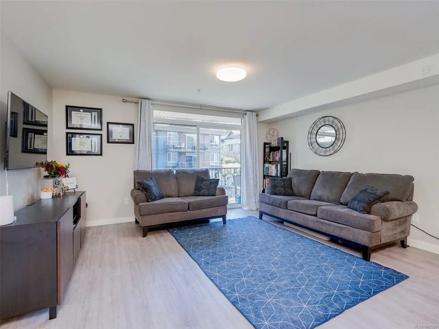 3 of 25 - 110 Presley Pl 212, View Royal, BC
