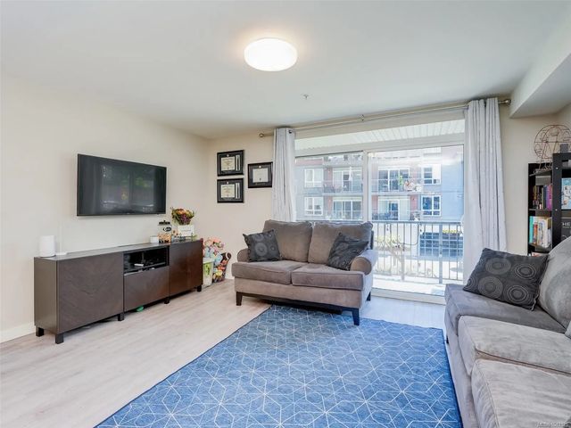 4 of 25 - 110 Presley Pl 212, View Royal, BC