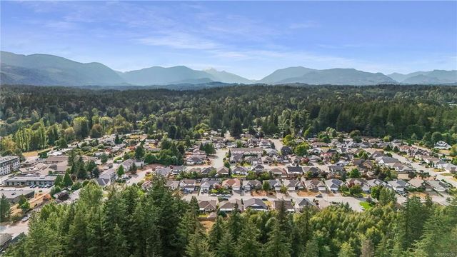 5 of 33 - 5575 Woodland Cres E, Port Alberni, BC