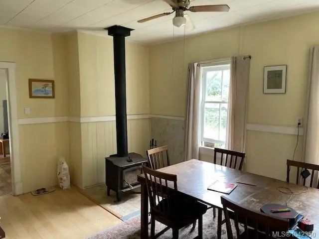 4 of 10 - 220 Fulford-ganges Rd, Salt Spring, BC