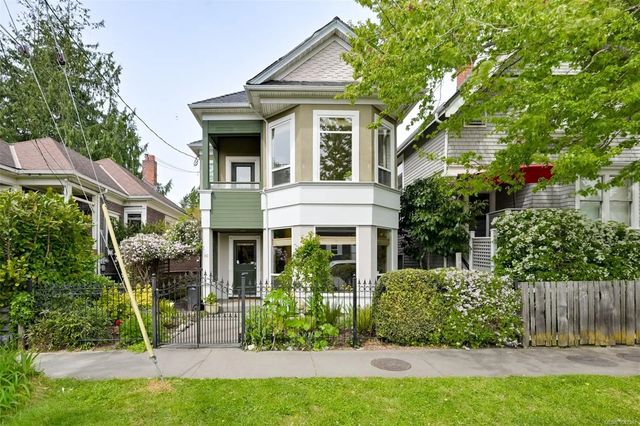 2 of 51 - 80 San Jose Ave, Victoria, BC