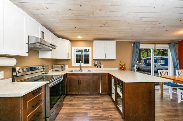 2 of 25 - 3560 Hallberg Rd 8, Cassidy, BC