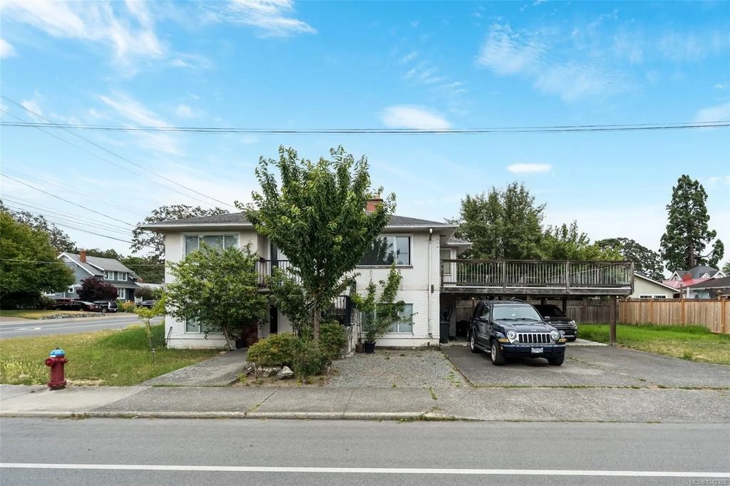 2343 Shelbourne St, Victoria