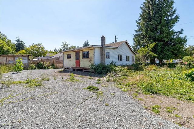 5 of 15 - 675 Powell St, Duncan, BC