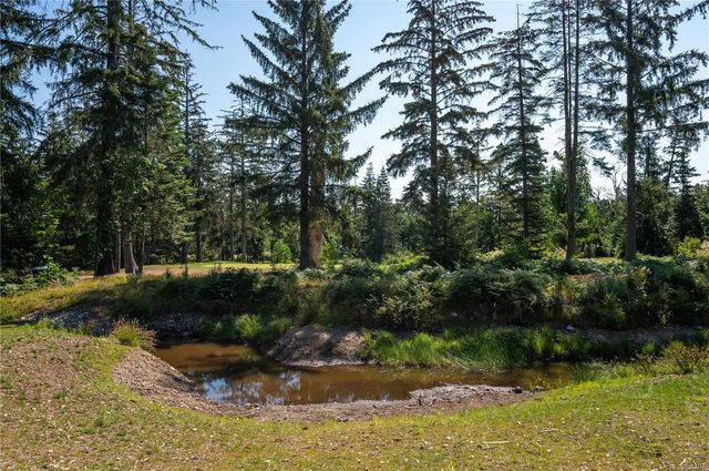 3 of 26 - 926 Fern Hill Lane, Quadra Island, BC