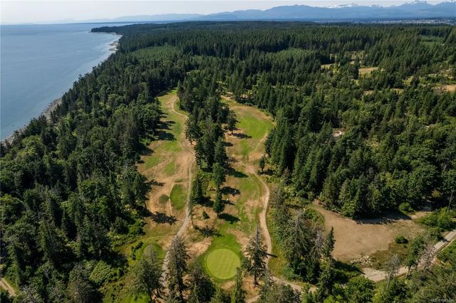 4 of 26 - 926 Fern Hill Lane, Quadra Island, BC