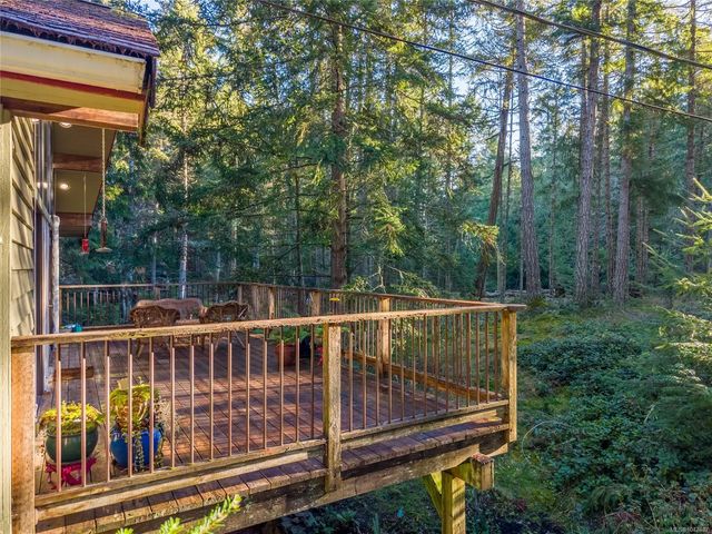4 of 55 - 3708 Bosun Way, Pender Island, BC