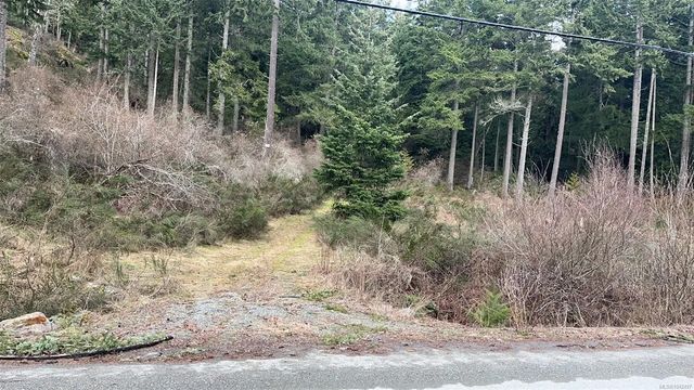 2 of 5 - Lot A Ebadora Lane, Malahat, BC