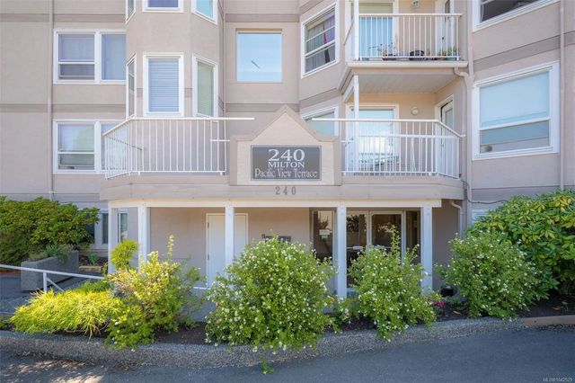 3 of 32 - 240 Milton St 305, Nanaimo, BC