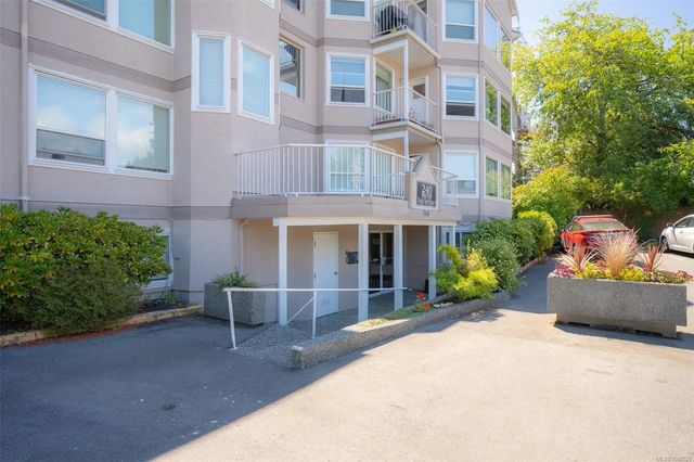4 of 32 - 240 Milton St 305, Nanaimo, BC