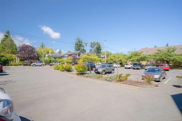 5 of 32 - 240 Milton St 305, Nanaimo, BC