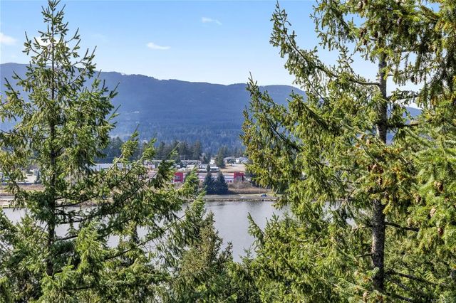 3 of 72 - 340 Summit Dr, Nanaimo, BC