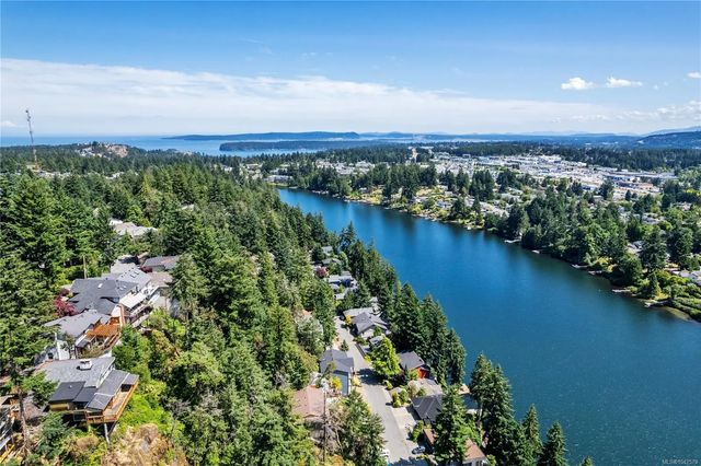 4 of 72 - 340 Summit Dr, Nanaimo, BC