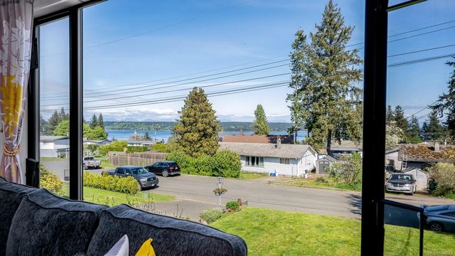 2 of 57 - 1068 Ruby Rd, Campbell River, BC