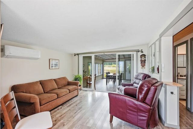 2 of 35 - 150 Corfield St N 26, Parksville, BC