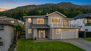 127 Ray Knight Dr, Ladysmith