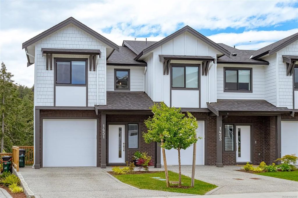 1451 Atlas Dr, Langford