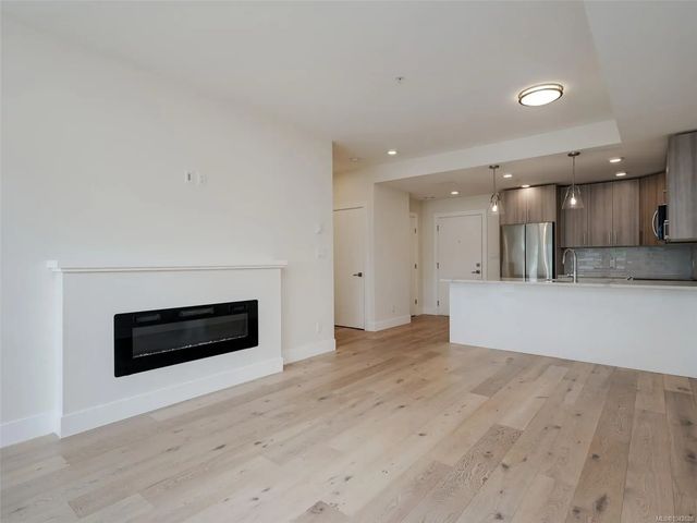5 of 34 - 7098 Wallace Dr 203, Central Saanich, BC