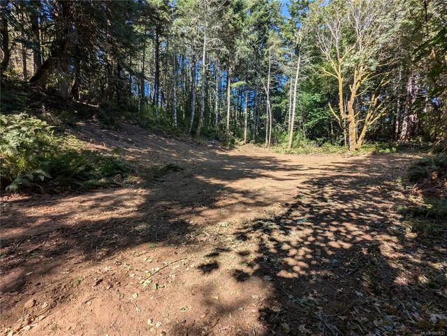 5 of 8 - 4592 Beckingham Rd, Metchosin, BC