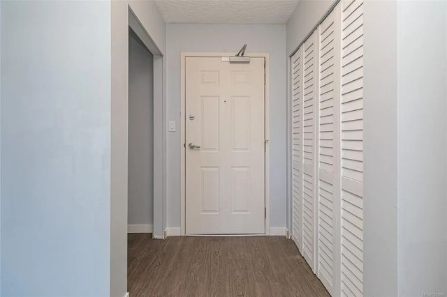 4 of 29 - 3460 Quadra St 409, Saanich, BC