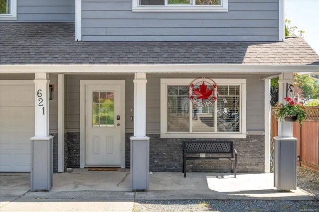 2 of 58 - 621 Oakwood Rd, Ladysmith, BC