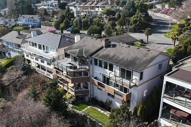 5 of 82 - 972 Seapearl Pl, Saanich, BC
