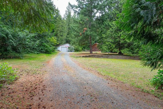 5 of 27 - 740 Spider Lake Rd, Qualicum Beach, BC