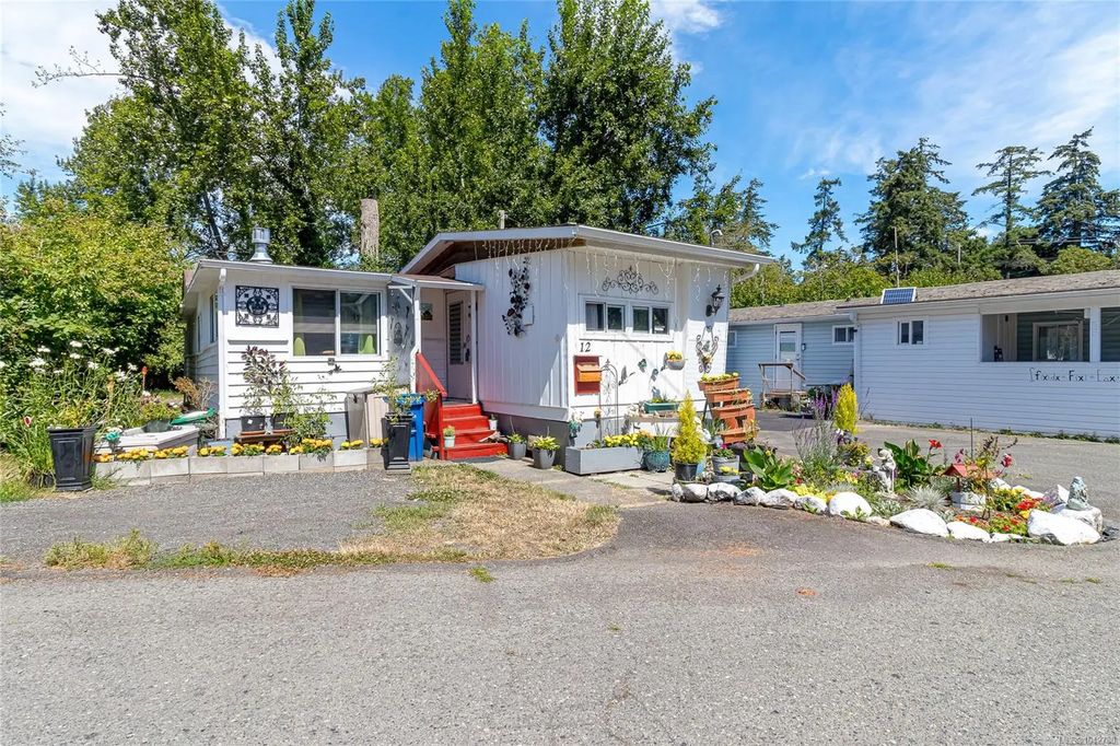 1201 Craigflower Rd 12, View Royal