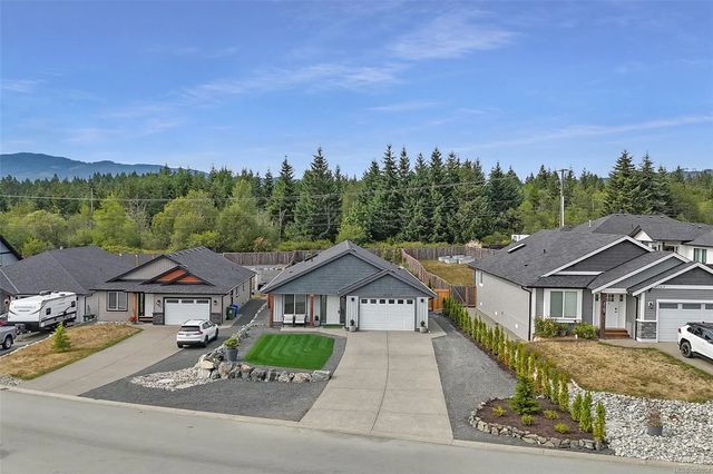 3 of 46 - 3177 Fernwood Lane, Port Alberni, BC
