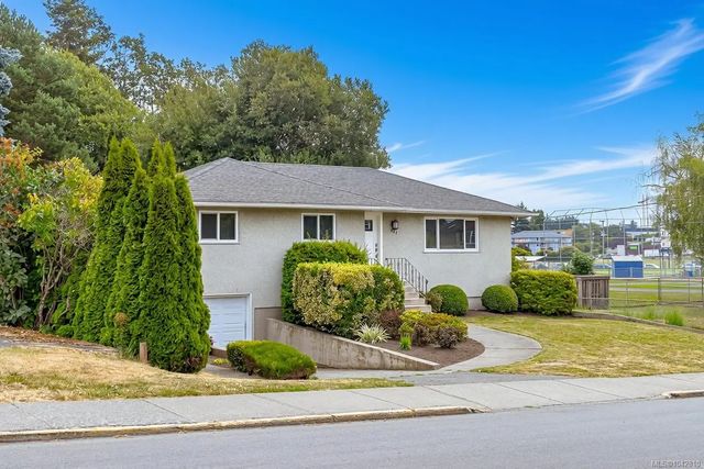 5 of 49 - 883 Lampson St, Esquimalt, BC
