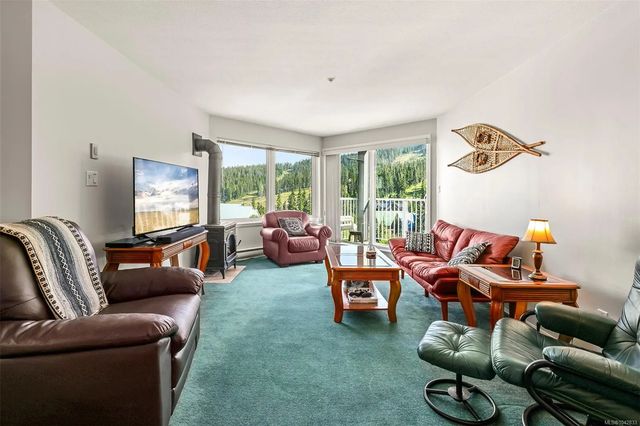 5 of 28 - 1320 Henry Rd 215, Courtenay, BC