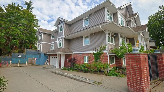 5 of 43 - 571 Albert St, Nanaimo, BC