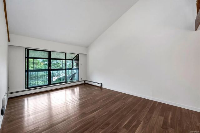 4 of 35 - 1009 Mckenzie Ave 419, Saanich, BC