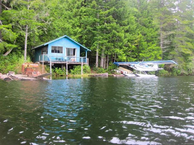 3 of 32 - 0 Hemming Lake, East Thurlow Island, BC