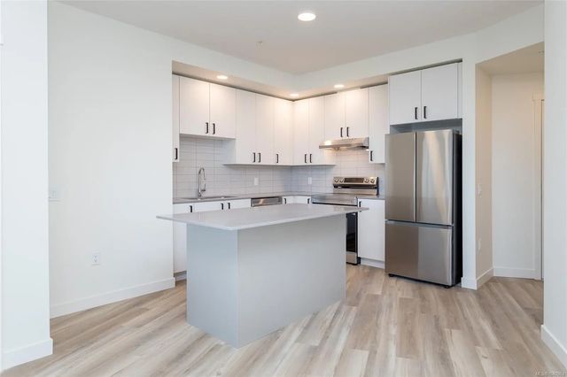 3 of 32 - 2390 City Gate Blvd 314, Langford, BC