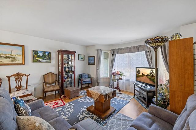 4 of 20 - 1777 Latimer Rd, Nanaimo, BC